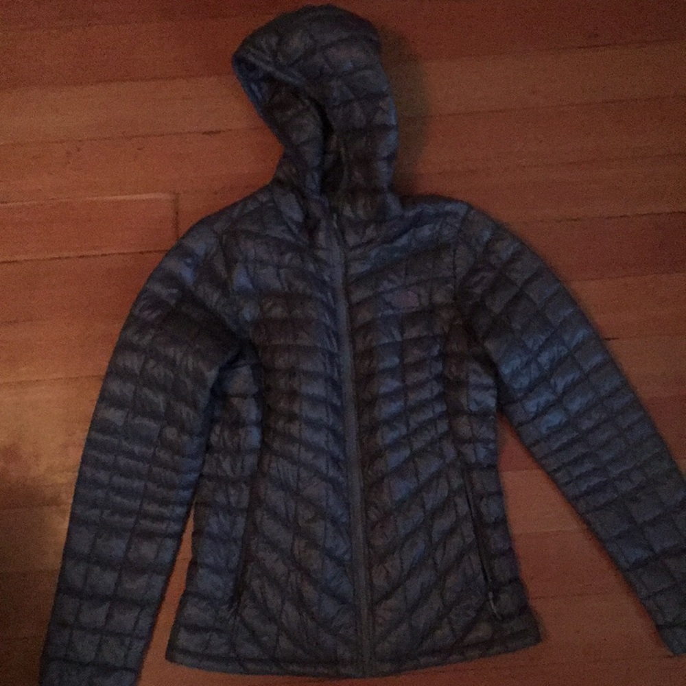 Women’s North Face Thermoball